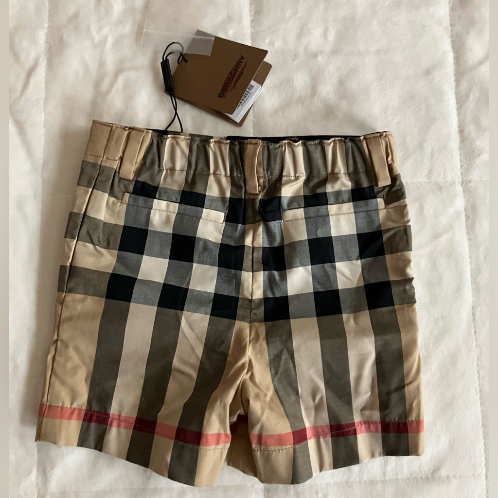 Burberry Boys Beige Check Shorts-Nwt